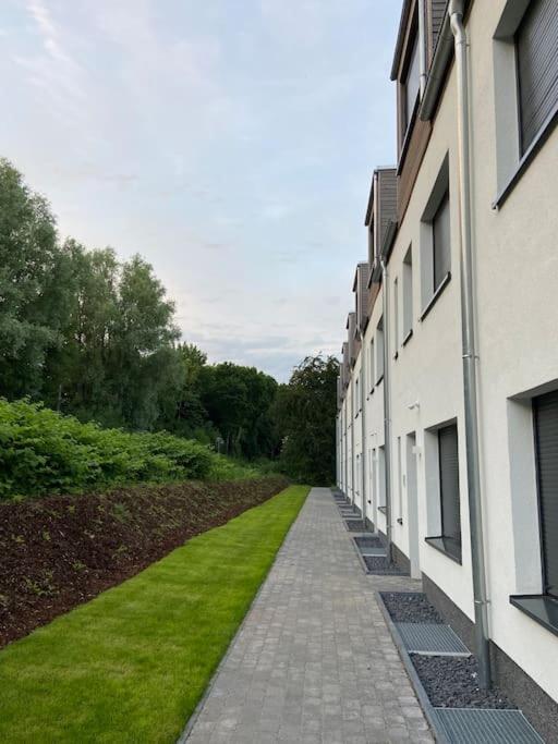 Nur 300m Zum Feinsandstrand, Neubau Inkl. Parkplatz Apartment Sierksdorf